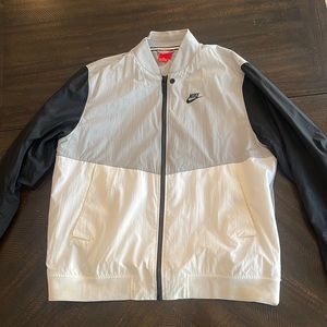 Men’s Nike Bomber Jacket XL